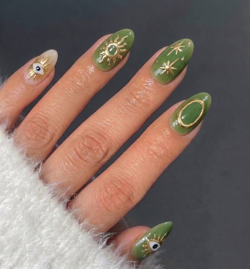 Sparkling Starry Green Almond Press-On Nails - 24PCs