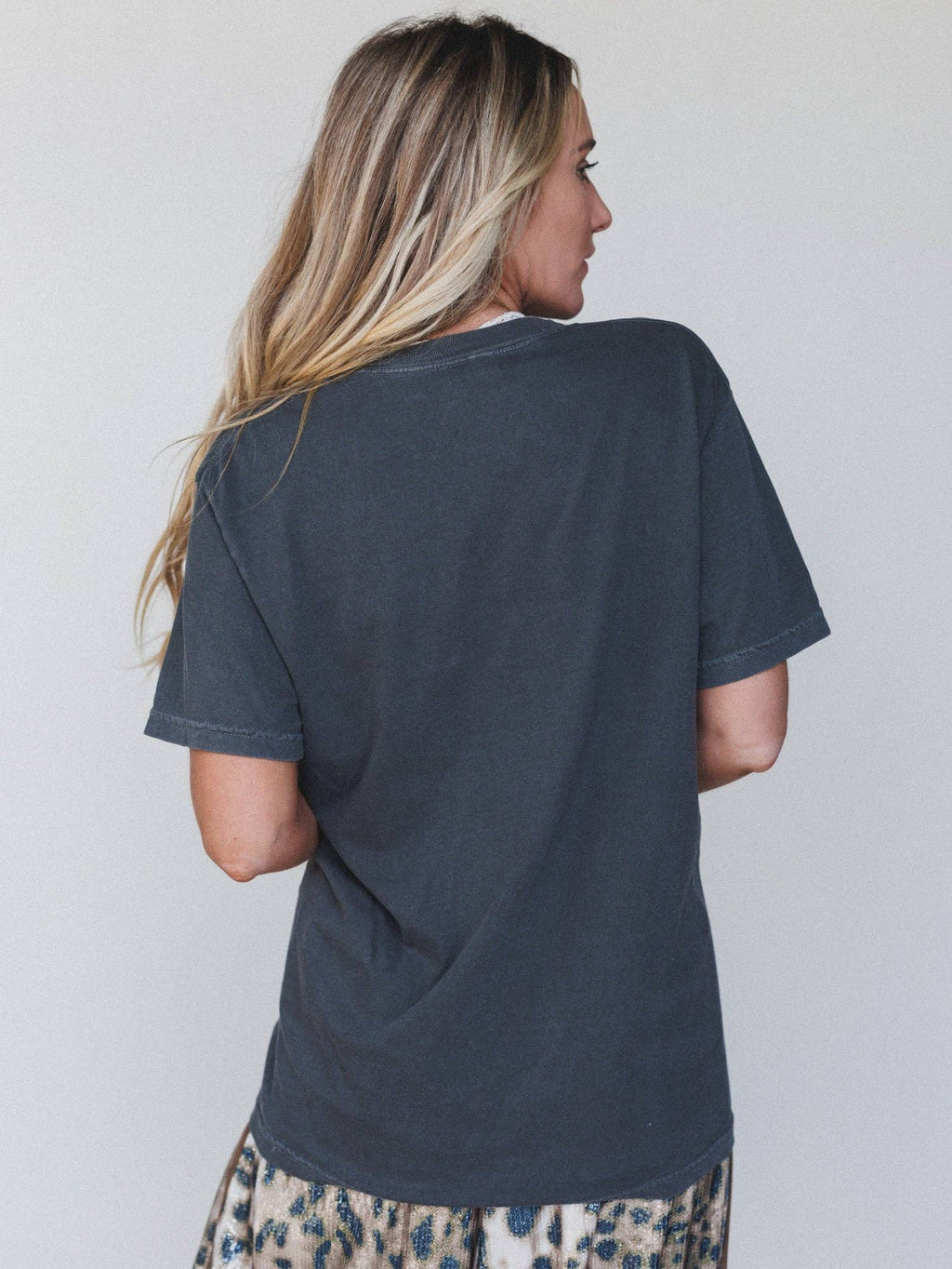 Soaring Romance Graphic Tee - Pepper